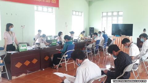 Ngân hàng CSXH huyện: Hỗ trợ trên 1000 hộ dân xã Mường Khoa vay vốn