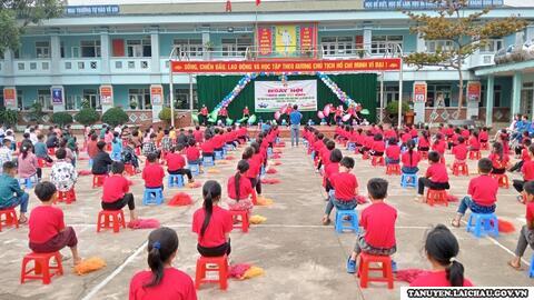 Hội Đồng đội huyện Tân Uyên: Tổ chức Ngày hội “Thiếu nhi vui khoẻ - Tiến bước lên Đoàn” tại Trường Tiểu học xã Nậm Cần 