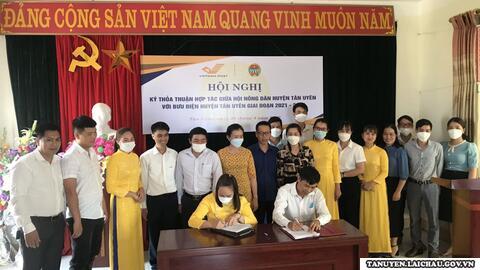 Ký kết thỏa thuận hợp tác giữa Hội Nông dân và Bưu điện huyện Tân Uyên