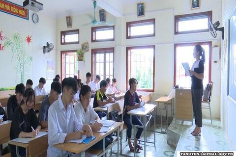 Trường THPT Tân Uyên tập trung ôn thi tốt nghiệp THPT năm 2022