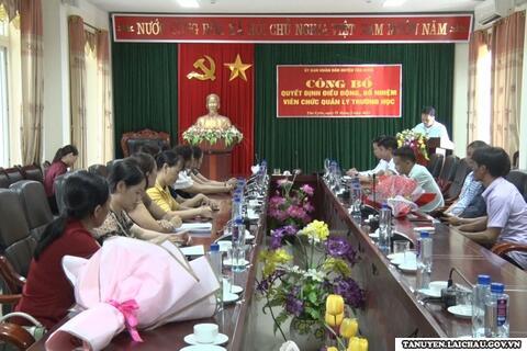 Huyện Tân Uyên: Công bố quyết định điều động, bổ nhiệm viên chức
