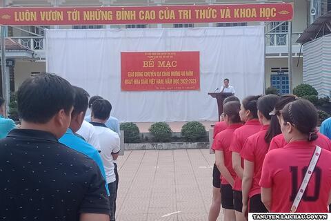 Phòng Giáo dục và Đào tạo huyện: Bế mạc Giải bóng chuyền chào mừng ngày Nhà giáo Việt Nam 