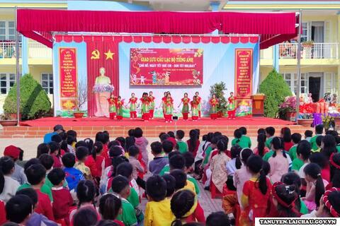 Trường Tiểu học số 1 thị trấn Tân Uyên tổ chức thành công giao lưu câu lạc bộ tiếng anh với chủ đề “Ngày Tết quê em”