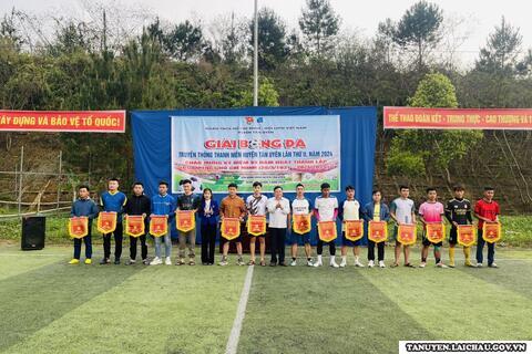 15 đội bóng tham gia Giải Bóng đá truyền thống thanh niên huyện Tân Uyên lần thứ II, năm 2024.