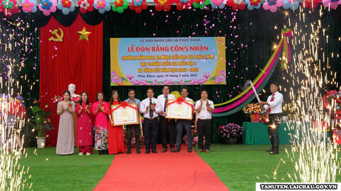 Phúc Khoa, 2 đơn vị trường đạt chuẩn Quốc gia mức độ 2