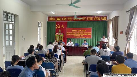 Đại biểu HĐND tỉnh, HĐND huyện tiếp xúc cử tri trước Kỳ họp thứ Mười sáu và Kỳ họp thường lệ HĐND huyện
