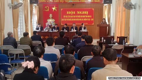 Hội nghị tiếp xúc cử tri tại  thị trấn Tân Uyên