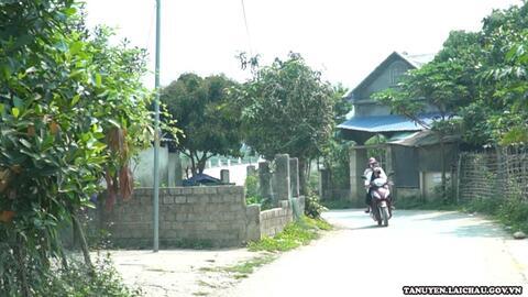  Xã Mường Khoa hiện có 62 km đường giao thông nông thôn