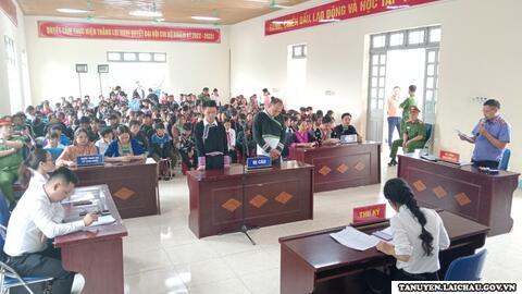 Phiên toàn giả định tuyên truyền phổ biến giáo dục pháp luật tại xã Hố Mít