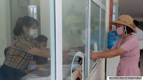 Huyện Tân Uyên tiếp nhận 657 hồ sơ thủ tục hành chính