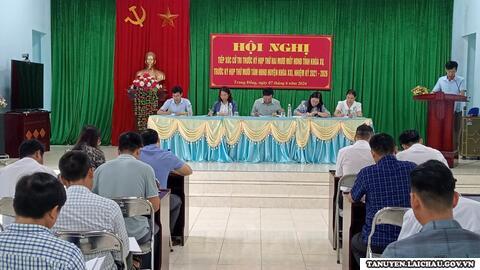 Đại biểu HĐND tỉnh, HĐND huyện tiếp xúc cử tri tại xã Trung Đồng