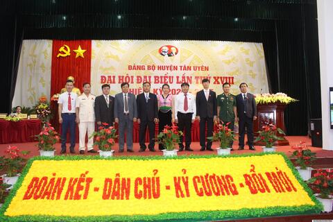Đảng bộ huyện Tân Uyên quyết tâm xây dựng trở thành huyện phát triển của tỉnh