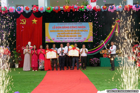 Phúc Khoa, 2 đơn vị trường đạt chuẩn Quốc gia mức độ 2