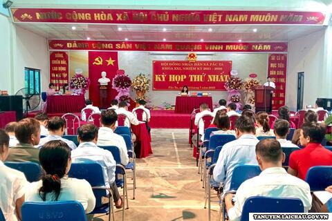 <a href="/tin-tuc-su-kien/tin-tuc-hoat-dong-trong-huyen" title="Tin tức hoạt động trong huyện" rel="dofollow">Tin tức hoạt động trong huyện</a>