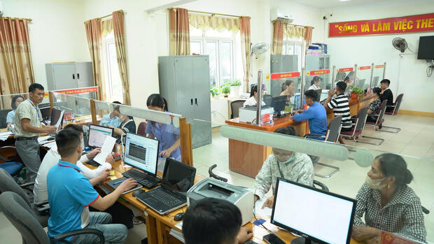 Thông suốt, hiệu lực, hiệu quả chính của chính quyền địa phương 02 cấp ở xã Tân Uyên